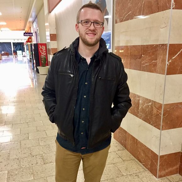 Meet your Posher, Tommy - Picture 1 of 1